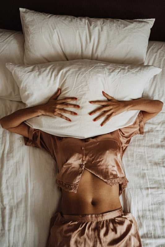Understanding Menopause and Perimenopause: Symptoms and Solutions